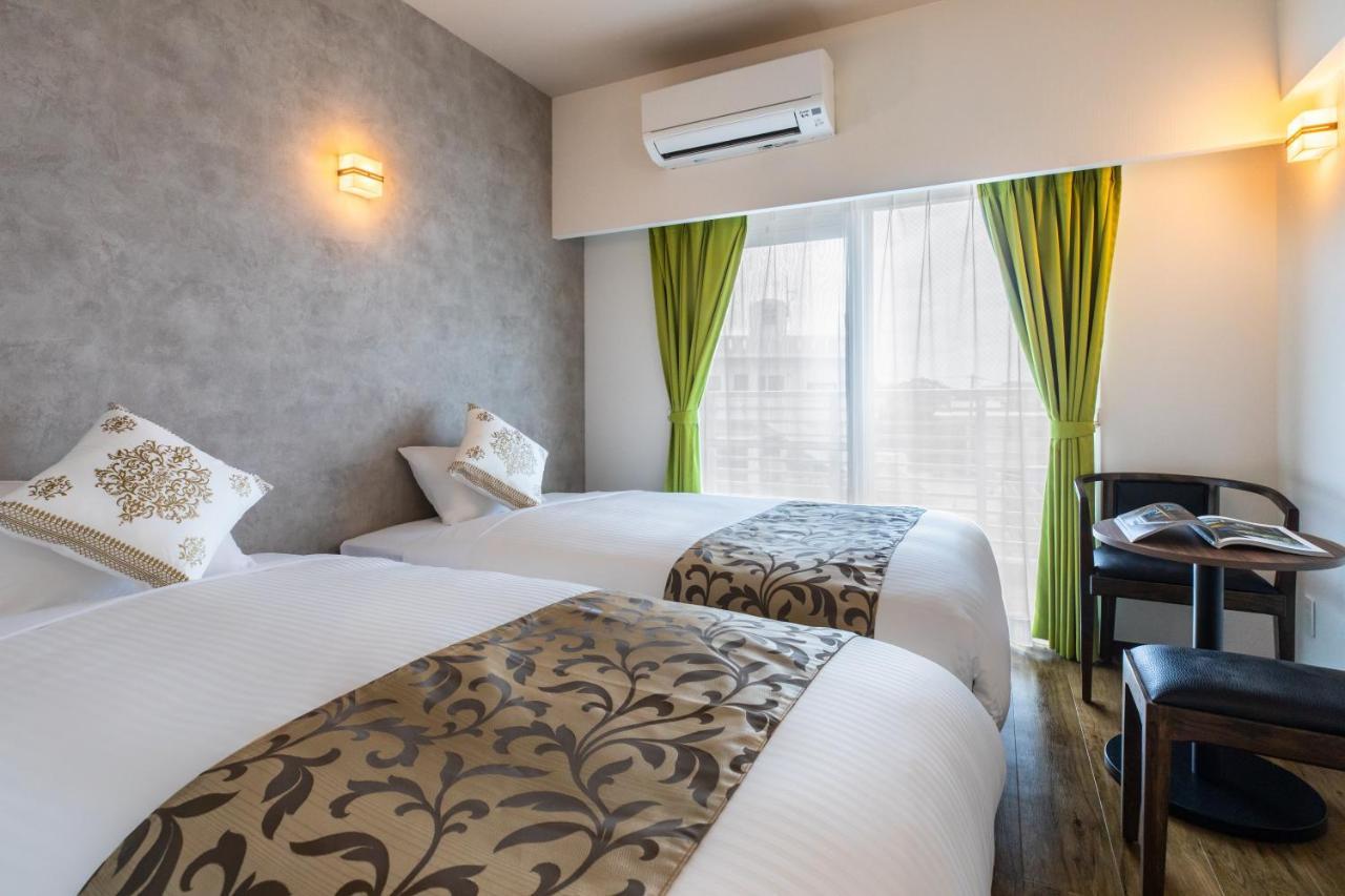 Aparthotel Mr Kinjo 万座ビーチ前 Onna Zewnętrze zdjęcie